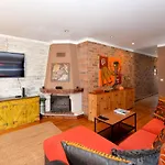 Casa De Norte - Fabulous House With Private Pool * نازاريه